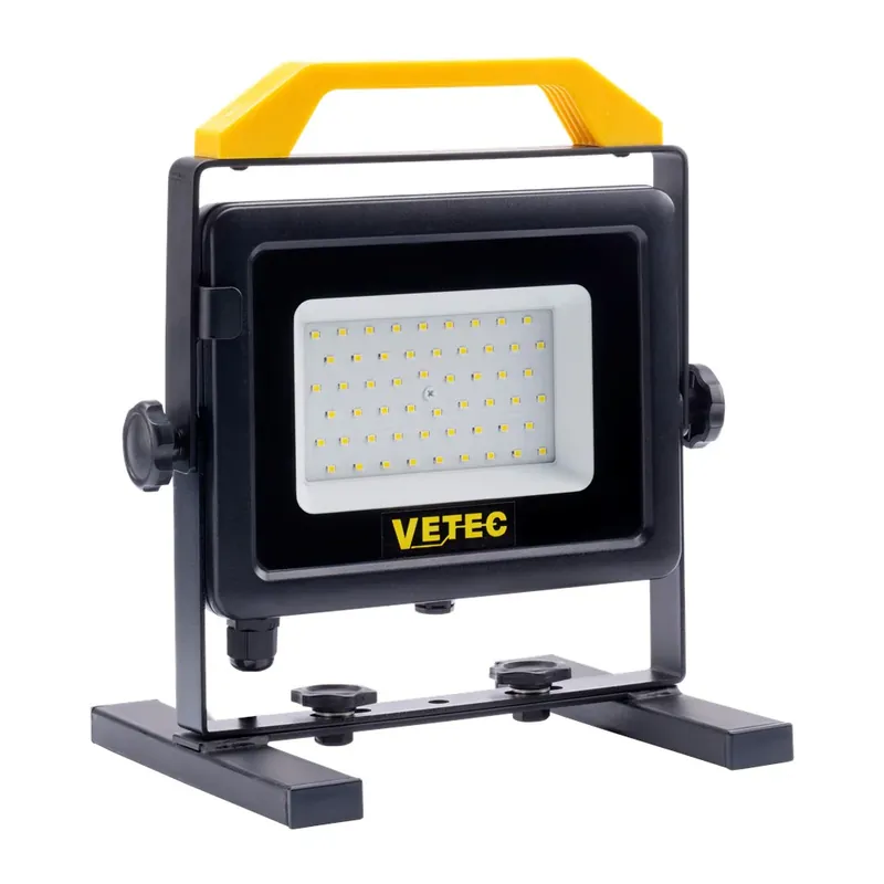 VETEC LED BOUWLAMP 50W - 5500 LUMEN KLASSE I 5M H07RN-F DRIVERLESS Laatste Versie