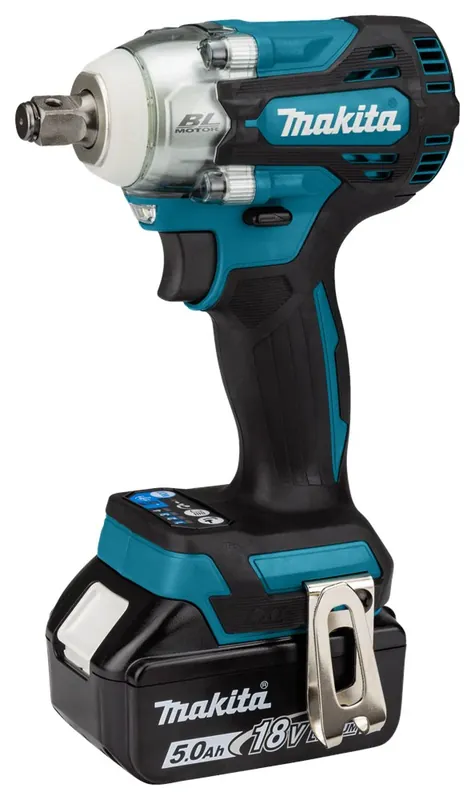 MAKITA DTW300RTJ SLAGMOERSLEUTEL 18V IN MBOX KOFFER - 5.0 AH 2X 18V Beperkte Voorraad