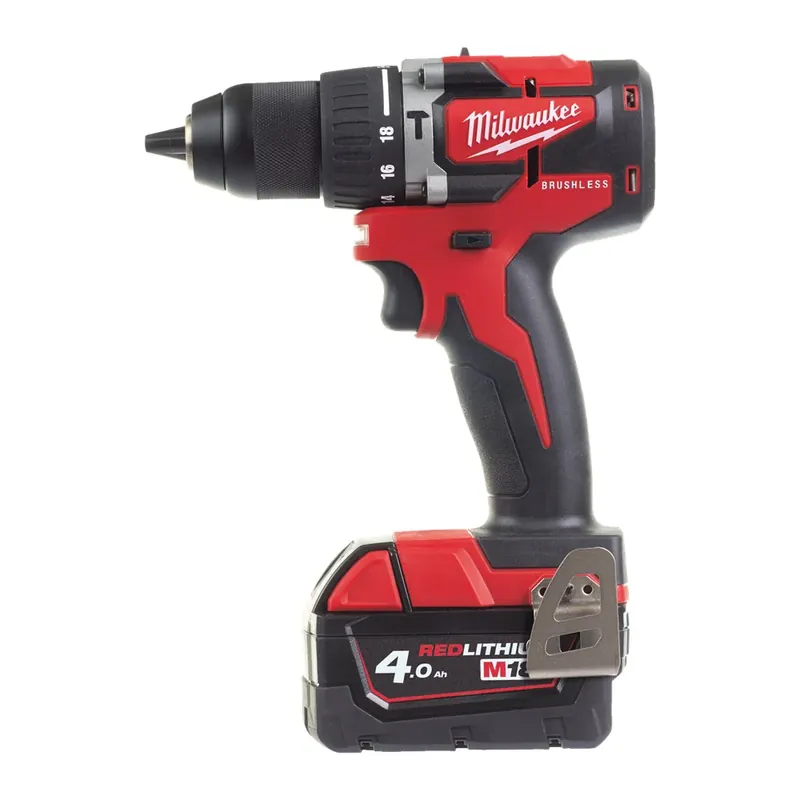 MILWAUKEE® M18CBLPD-402C M18 BRUSHLESS SLAGBOORMACHINE Nieuw