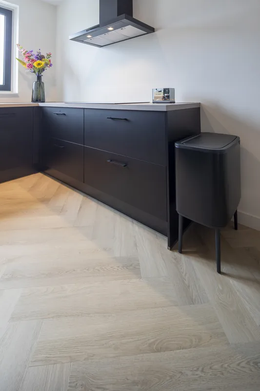 Tijdelijk Beschikbaar Palazzo visgraat XL 73