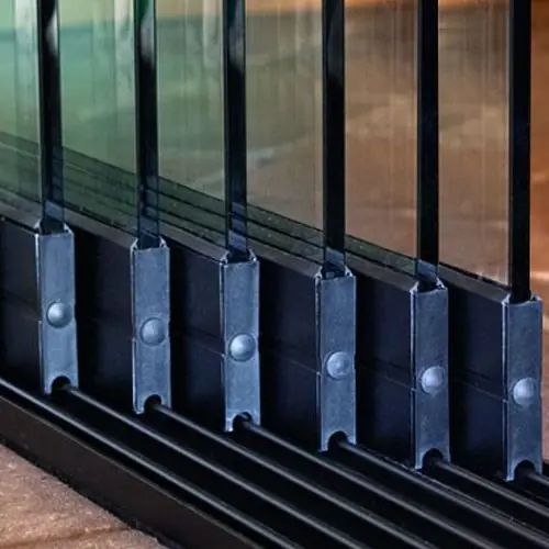 Bestel Nu Glazen schuifwand 6-rail zwart tot 600 cm breed 223-227 cm hoog