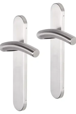 Uitverkoop Impresso Conway deurkruk op schild afgerond 225x41x10mm RVS geborsteld