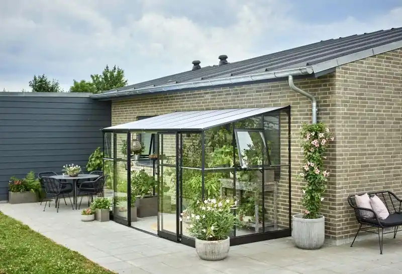 Royal Well Muurkas Qube LT 612 Zwart Gecoat Favoriet