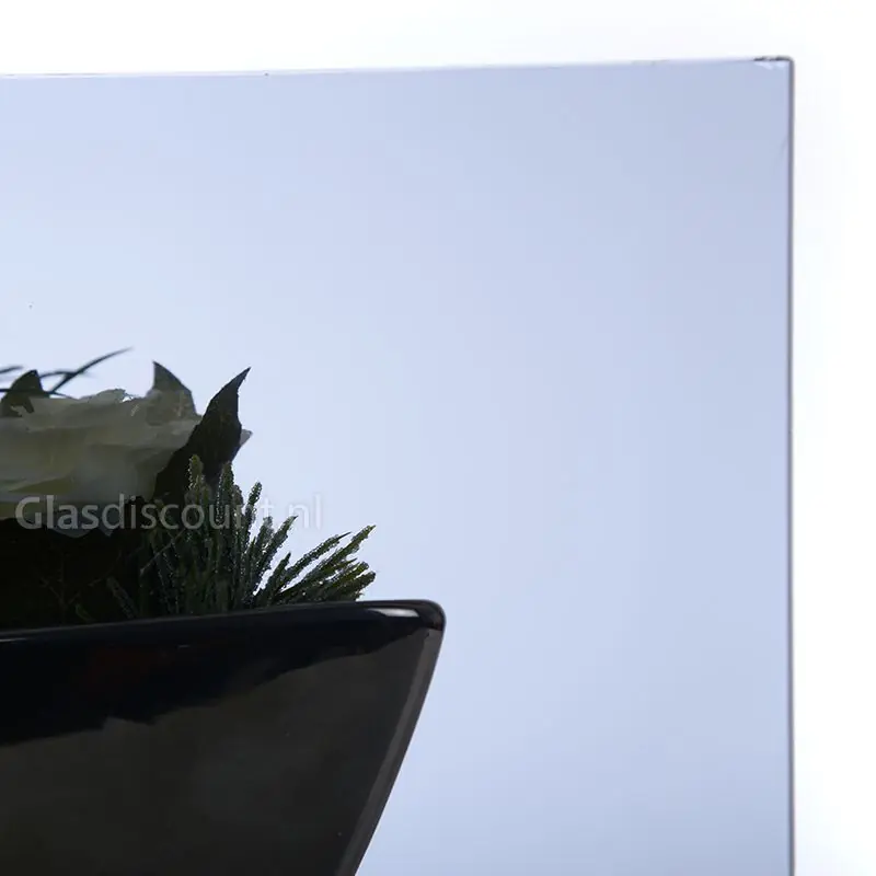 Beperkt Aanbod Grijs gekleurd gehard glas - 8 mm