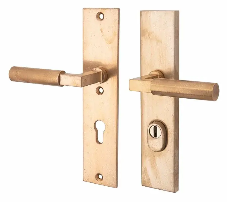 SKG3 PC92 kruk/kruk op schild Bauhaus links + kerntrekbeveiliging messing antiek Superprijs