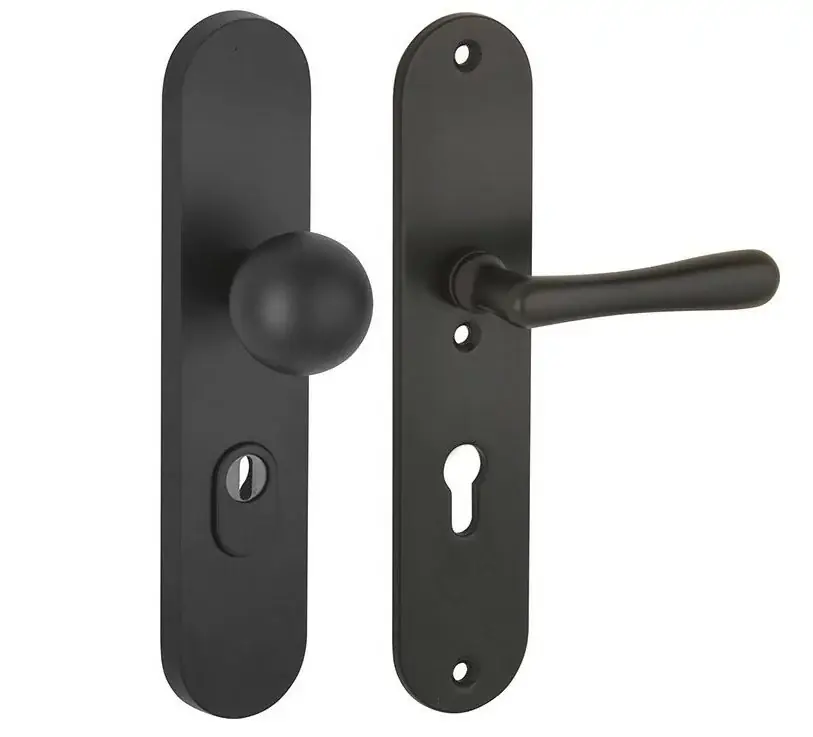 SKG3 PC55 knop/kruk op ovaal schild Linea rechts + kerntrekbeveiliging mat zwart Koop Vandaag