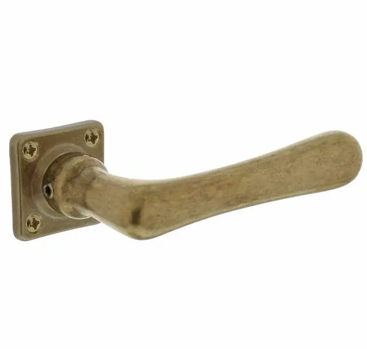 Alleen Vandaag Intersteel deurklink Trento met rozet 38x38x7mm messing getrommeld