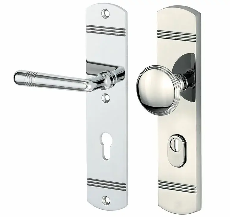 SKG3 PC72 knop/kruk op schild Art-Deco links + kerntrekbeveiliging glans nikkel/glans chroom Nu Kopen