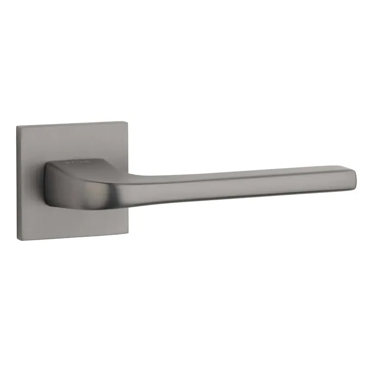 STILE Deurkruk Naka op vierkant rozet Gunmetal Beperkte Voorraad