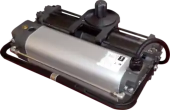 BFT SUB BT Ondergrondse hydraulische poortopener voor vleugels tot 2,5 m Koop Vandaag