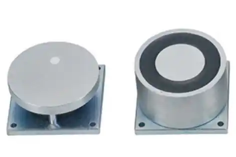 Ronde magneet IP65 2700N 12/24Vdc Laatste Kans